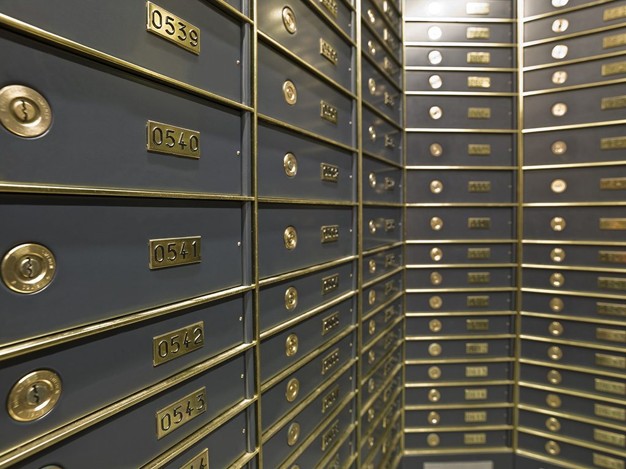Bank vs Private Safe Deposit Box for bullion | Private Vaults Australia Bank vs Private Safe Deposit Box for bullion